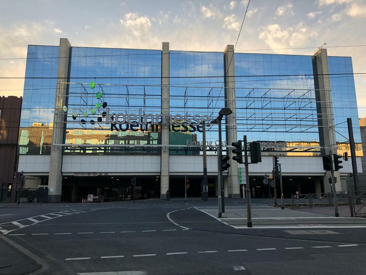 City Luxus Appartement Naehe Koeln Messe - Lanxess Arena Exteriör bild
