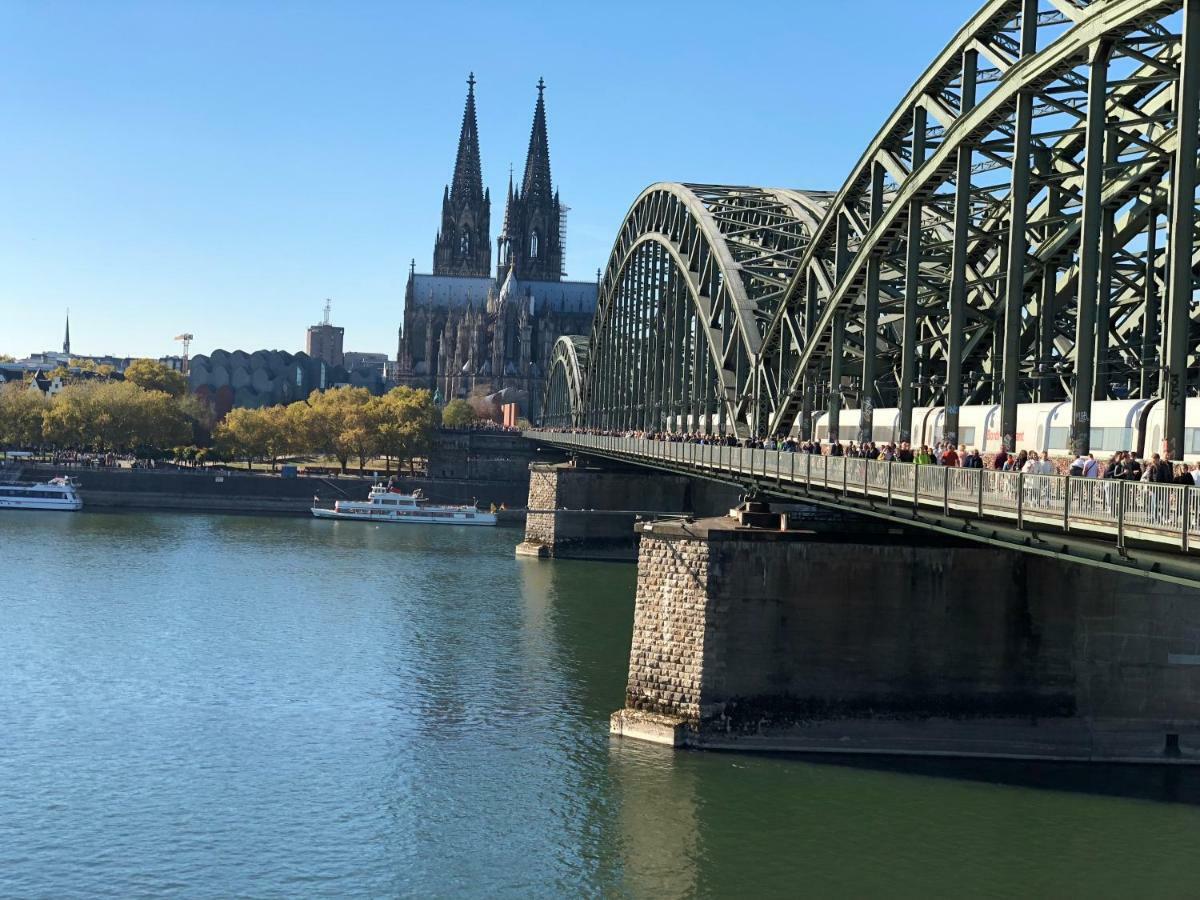 City Luxus Appartement Naehe Koeln Messe - Lanxess Arena Exteriör bild